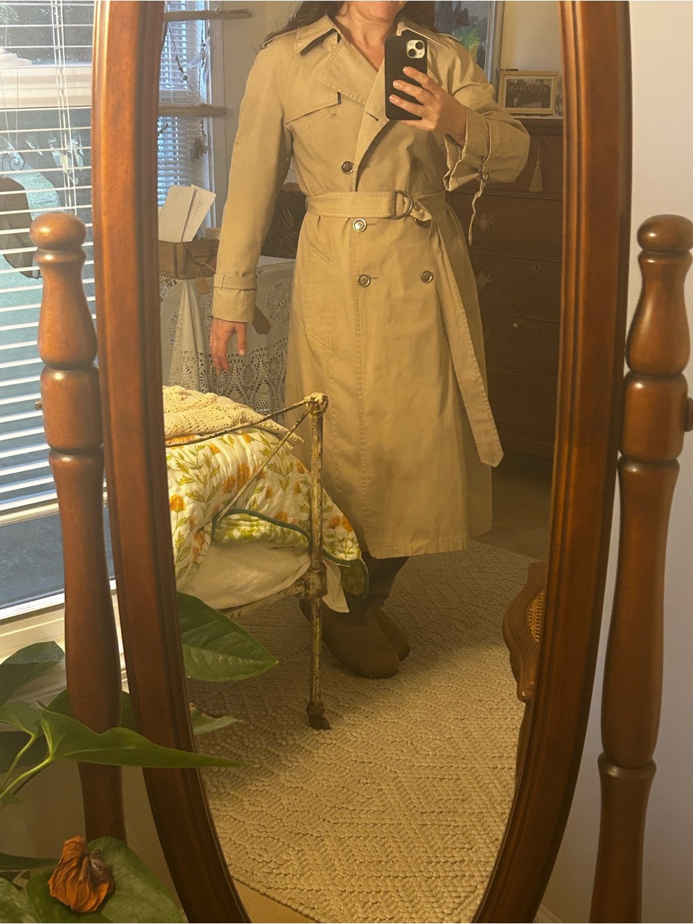 Vintage Impeccably preserved Beige Trench Coat - Women's Belted Long Coat